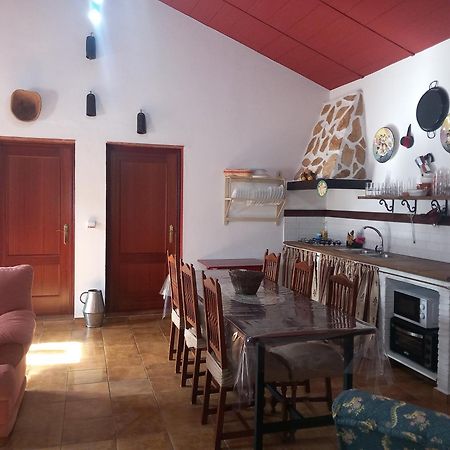 Casa Rural Camino De Los Molinos Y Su Establo لا بويبلا دي لوس إينفانتيس المظهر الخارجي الصورة
